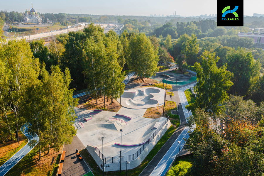 Lukinskaya Street skatepark